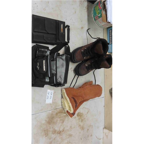 Men's Boots Sz 12, Gloves, Work Pouch (2)