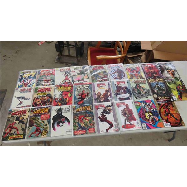 26 Comics ; Ultimate Spiderman, Dare Devil
