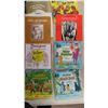 Image 6 : Kids 1980 Record Player, 9 Walt Disney Books + 45 Record Sets & Other Children's