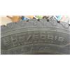 Image 3 : 4 Goodyear Nordic Winter Tires 205 / 60 R 16
