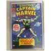 Image 2 : (2) Comics ; Captain Marvel + Superman & Green Lantern