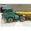 Image 3 : Structo Truck - Pressed Metal 5" x 5.5" x 23" ,