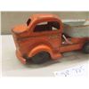 Image 2 : Early Lincoln Dump Truck - Pressed Metal 5" x 5.5" x 12" 