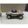 Image 4 : 3 Tonkas ; 2 Dune Buggy - Metal 3" x 4" x 7" & 1 Argo - Metal + Plastic 3" x 4" x 6"