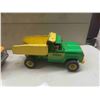 Image 14 : 3 Tonka Metal Dump Trucks - 6" c 6.5" x 13.5"