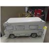 Image 9 : Tonka Winnebago - Metal, some Plastic - been painted 8" x 11" x 21" & Tonka Ladder 