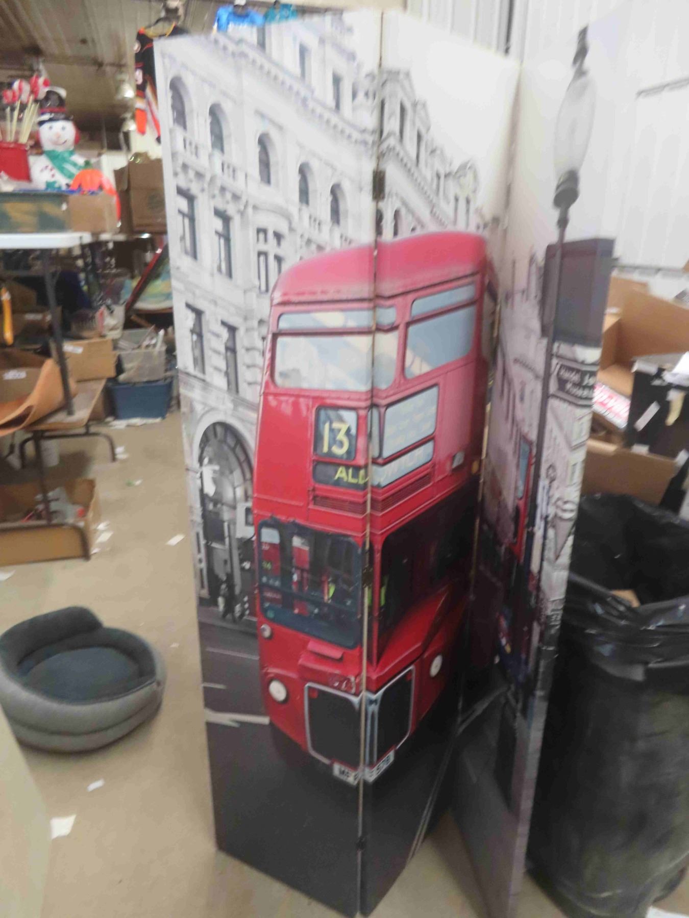 Bus Divider Tall London Bus Room Divider/ Picture 48