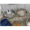 Image 3 : Pyrex Bowls, Serving Trays, Silver Bowls, Bamboo Bowls, Cake Tray, Strainer, Knife