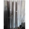 Image 2 : 6 Metal Poles with Screw Ends 74'' , 4 Wood Poles 125'' & 98''