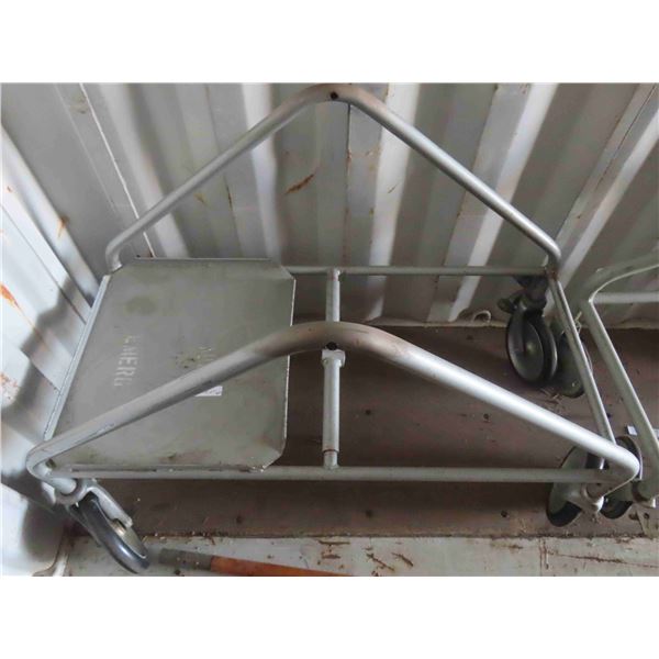 2 Rolling Bases on Large Casters