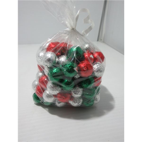 MILK CHOCOLATE CHRISTMAS BALLS (1 LB) - BAG