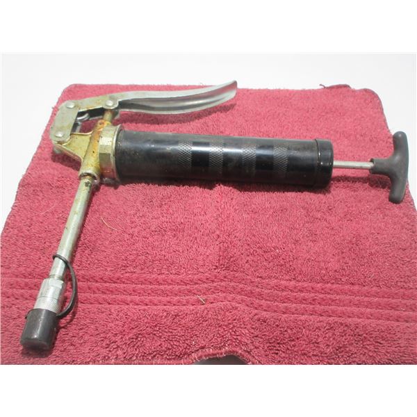 SEIZURE:  SMALL GREASE GUN