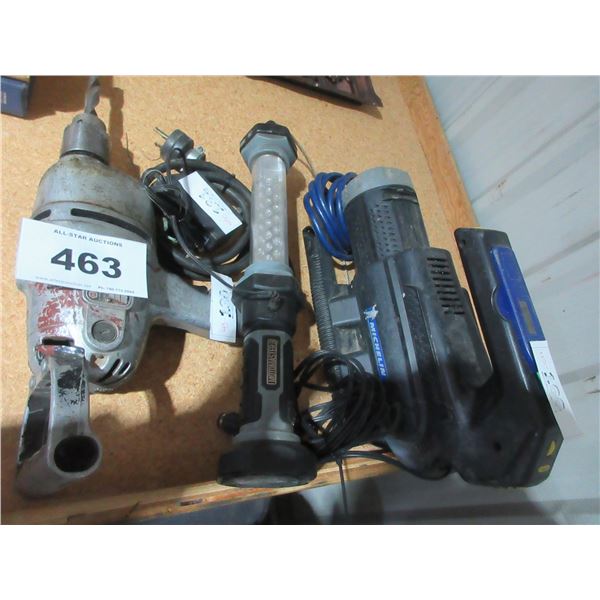 BLACK & DECKER ELECTRIC 1/2" DRILL (CORD NEEDS REPAIR) & MOTOMASTER RECHARGABLE WORK LIGHT