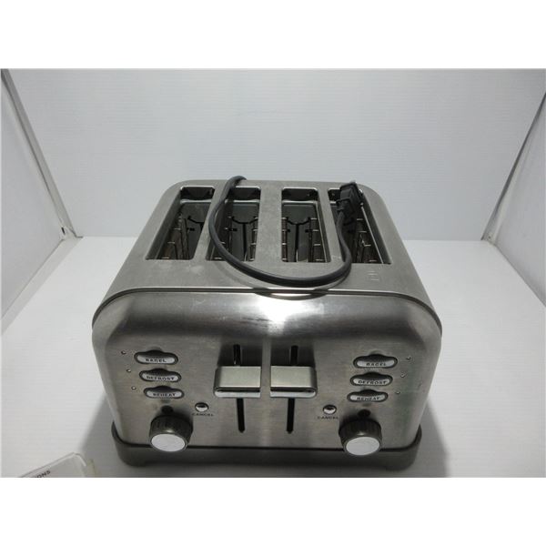 SEIZURE:  CUISINART 4 SLICE STAINLESS STEEL WIDE SLICE TOASTER