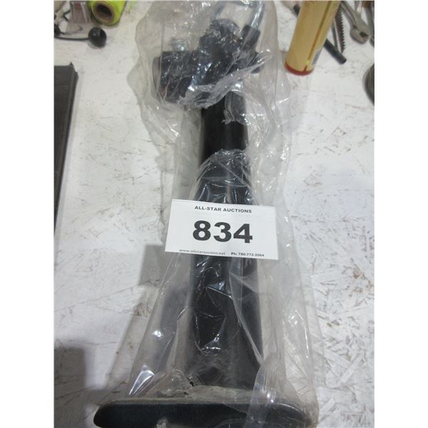NEW:  TRAILER SCREW JACK