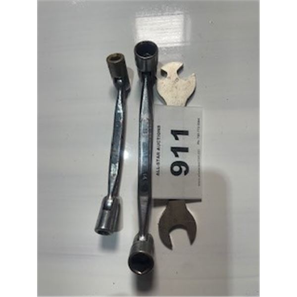 SEIZURE:  LOT OF SPECIALTY TOOLS