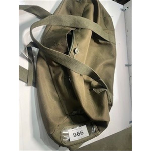 SEIZURE:  LIKE NEW MILITARY DUFFEL BAG