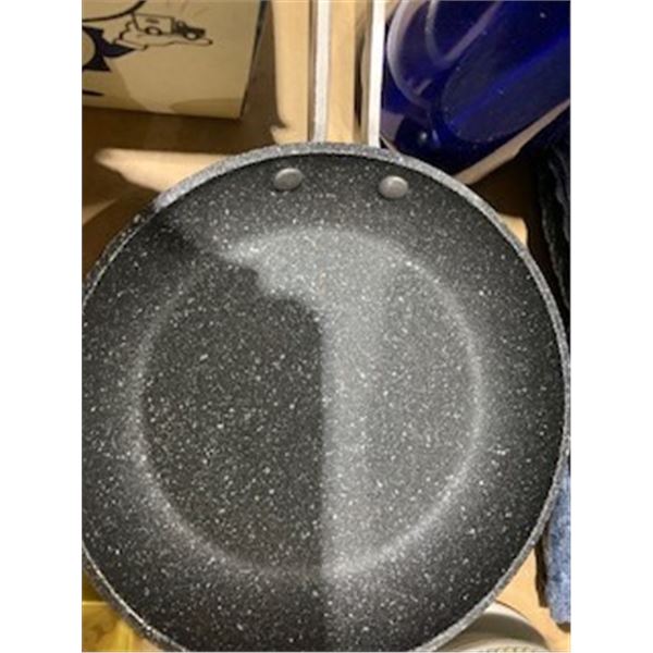 SEIZURE:  ROCK STYLE FRYING PAN (SMALL)