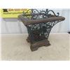 Image 2 : Wrought Iron Flower Basket