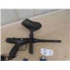 Image 2 : Paintball Gun + CO2 Cartridges