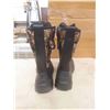 Image 4 : Pair of New Camo Waterproof Winter Boots Sz 11