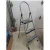 Image 3 : 3 Step Step Stool + 3 Pole Extensions