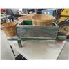 Image 2 : 4 Bushel Baskets, Wagon for Garden Décor