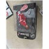 Image 3 : 3 Hockey Red Wing Figurines ; Henrik Zetterberg, Nicklas Lindstrom, Brett hull +