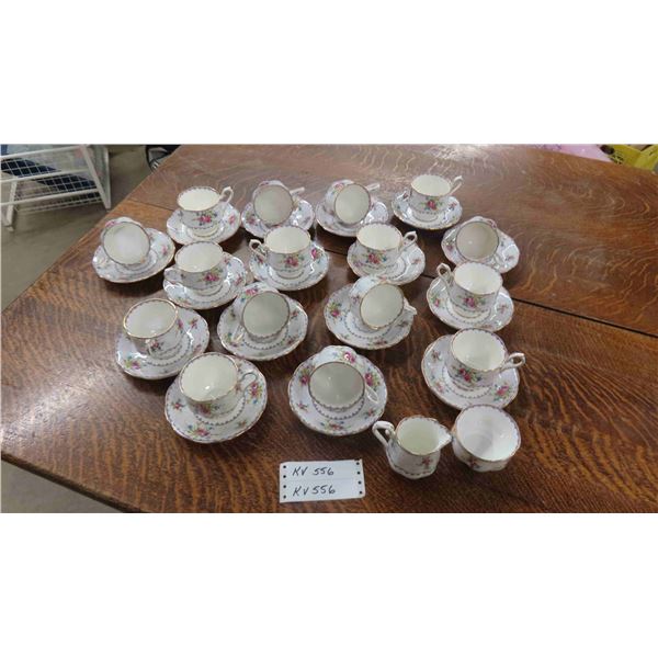 Royal Albert Pettit Point China 34 pcs ; 16 Tea Cups + Saucers, Cream + Sugar