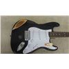 Image 2 : Fender Stratocaster 6 String Electric Guitar