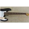 Image 9 : Fender Stratocaster 6 String Electric Guitar