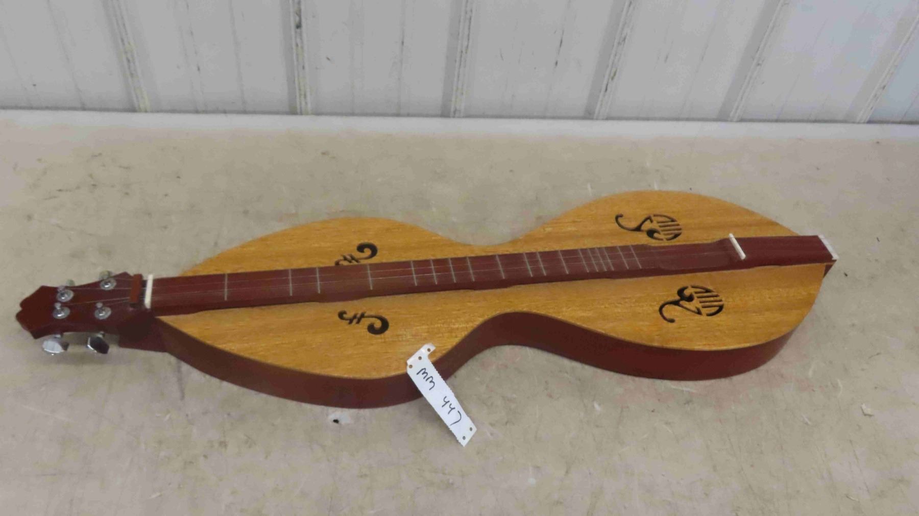 4 String Musical Instrument