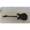 Image 9 : Harmony 6 String Electric Guitar