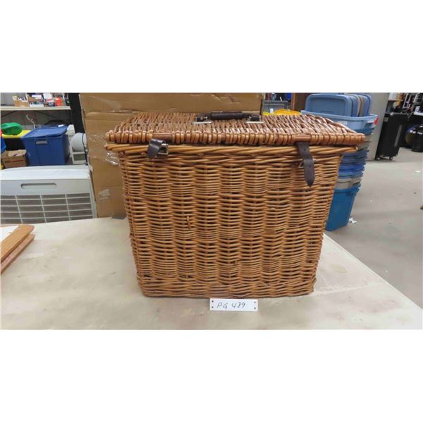 Vintage Brexton Large Wicker Picnic Original Tags Hand Made in England Leather 