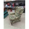 Image 2 : Living Room Wingback Chair