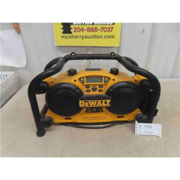 DeWalt Job Site Radio + 18V Charger Combo