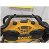 Image 2 : DeWalt Job Site Radio + 18V Charger Combo
