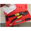 Image 5 : New Central Hydraulic Wire Crimping Tool