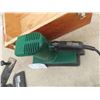 Image 3 : Craftsman Power Sander with Wooden Case