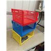 Image 5 : 5 Metal Basket Organizers with Slide Out Basket 21" x 21" x 31" & 3 Plastic Stanley 