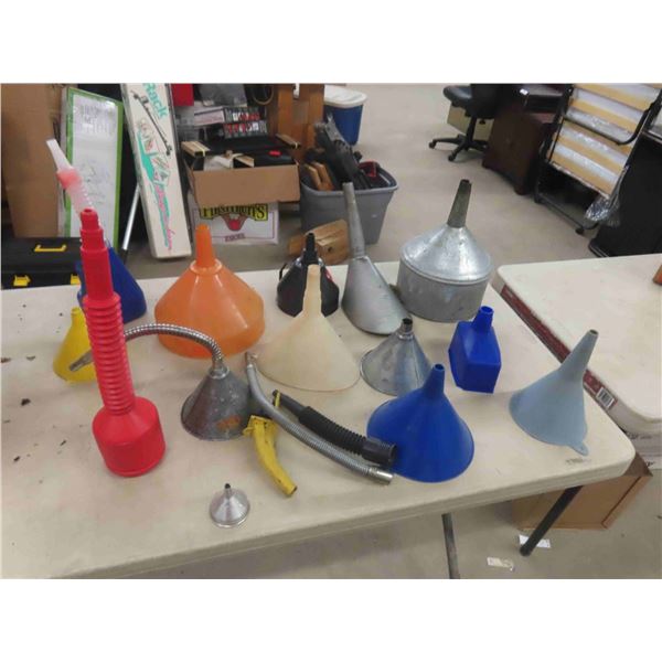 Funnels, Quart Can Spout