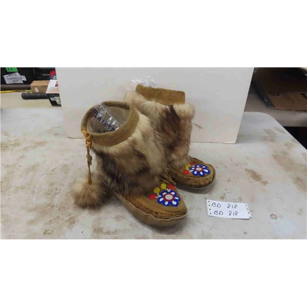 Cree First Nations Mukluks, Wolf Fur + Floral Beaded - sole 10" long, 10" Tall 