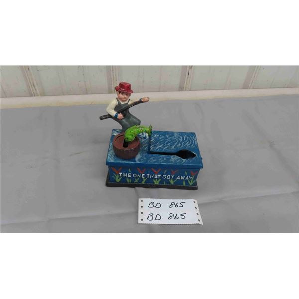 Vintage Cast Iron Mechanical Bank Fishing ' The One That Got Away' - works