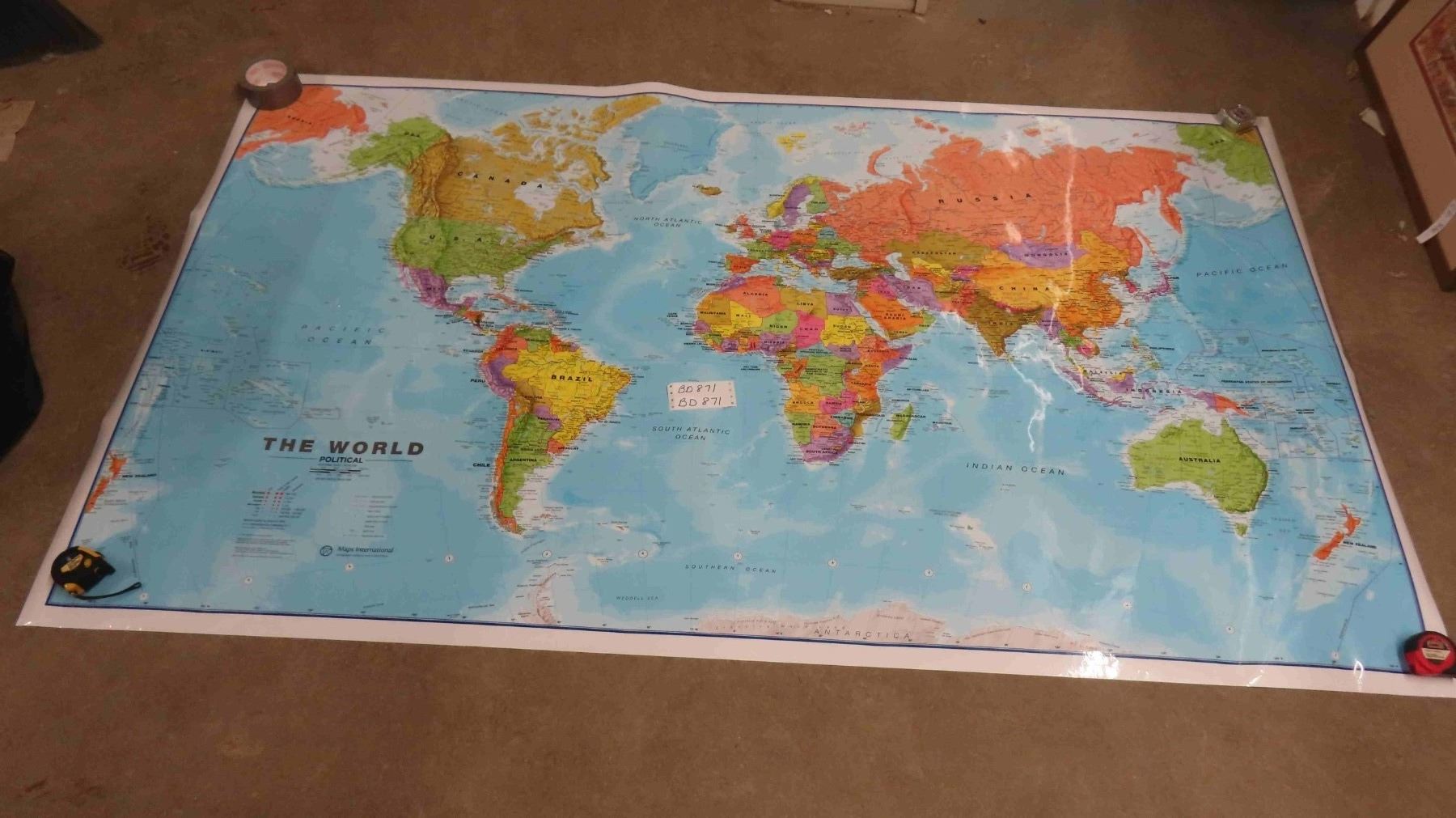 Huge Maps International Political - 51939374 1 