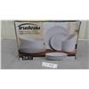 Image 1 : New Trudeau Porcelain Dinnerware Set - 24 pcs 