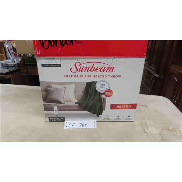 New Sunbeam Faux Fur Heated Throw 50"x 60 " 