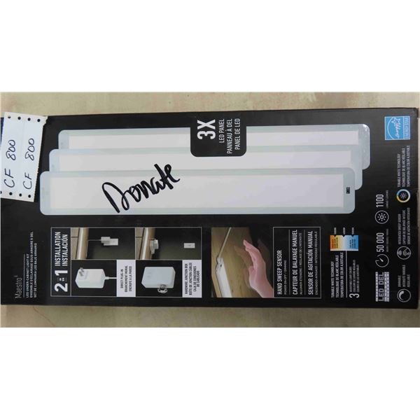 New in Box Maestro LED Under Cabinet Light Kit