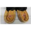 Image 5 : Pair of Mukluks - sole measures approx. 11.5" 