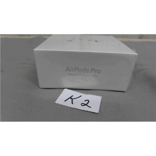 New in Box Apple Air Pods Pro with Mag Safe Charging