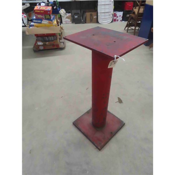 Good Power Tool Stand 34'' Tall x Top Plate is 12'' x 15''